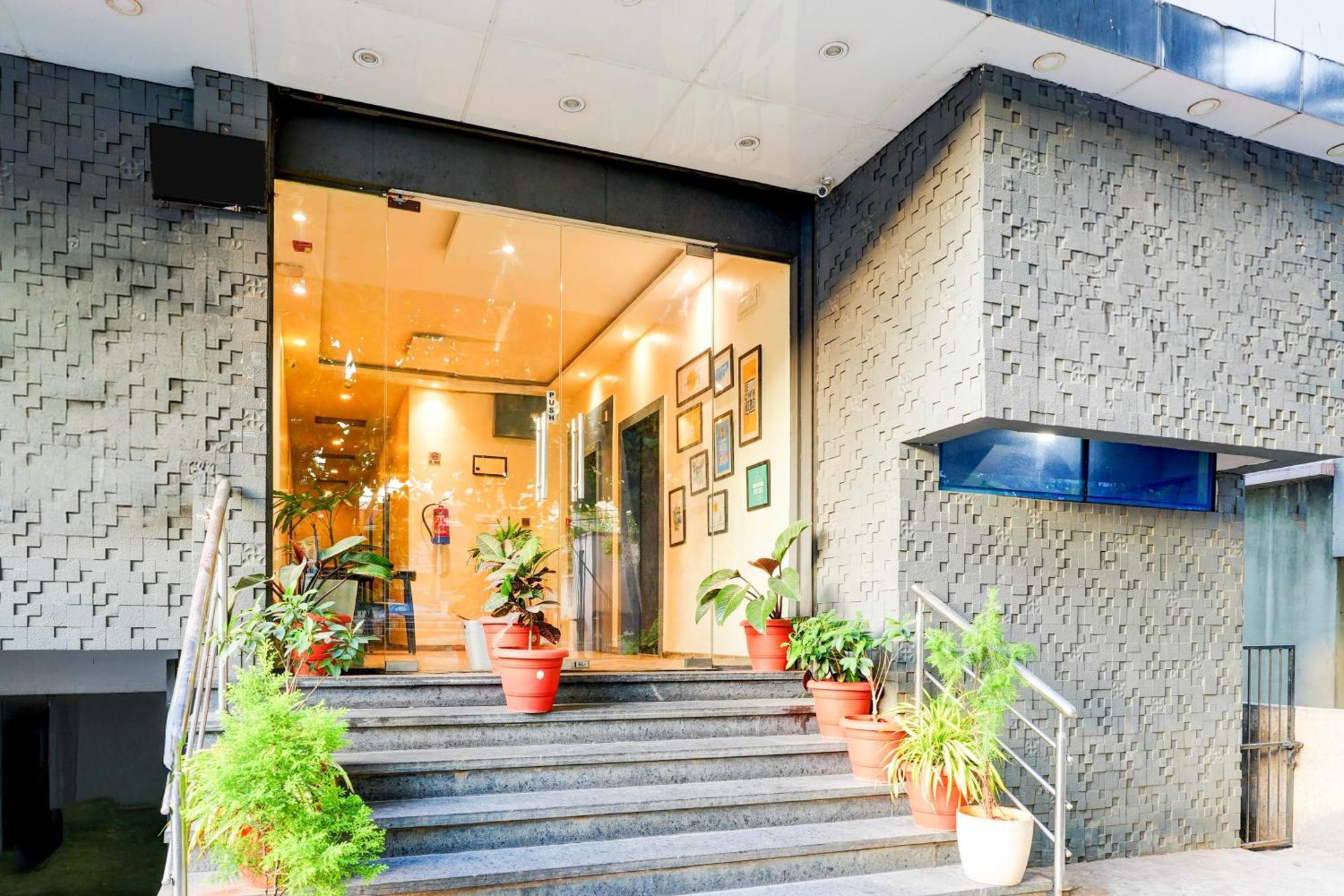 Super Townhouse Jayanagar Hotel Bangalore Exterior photo