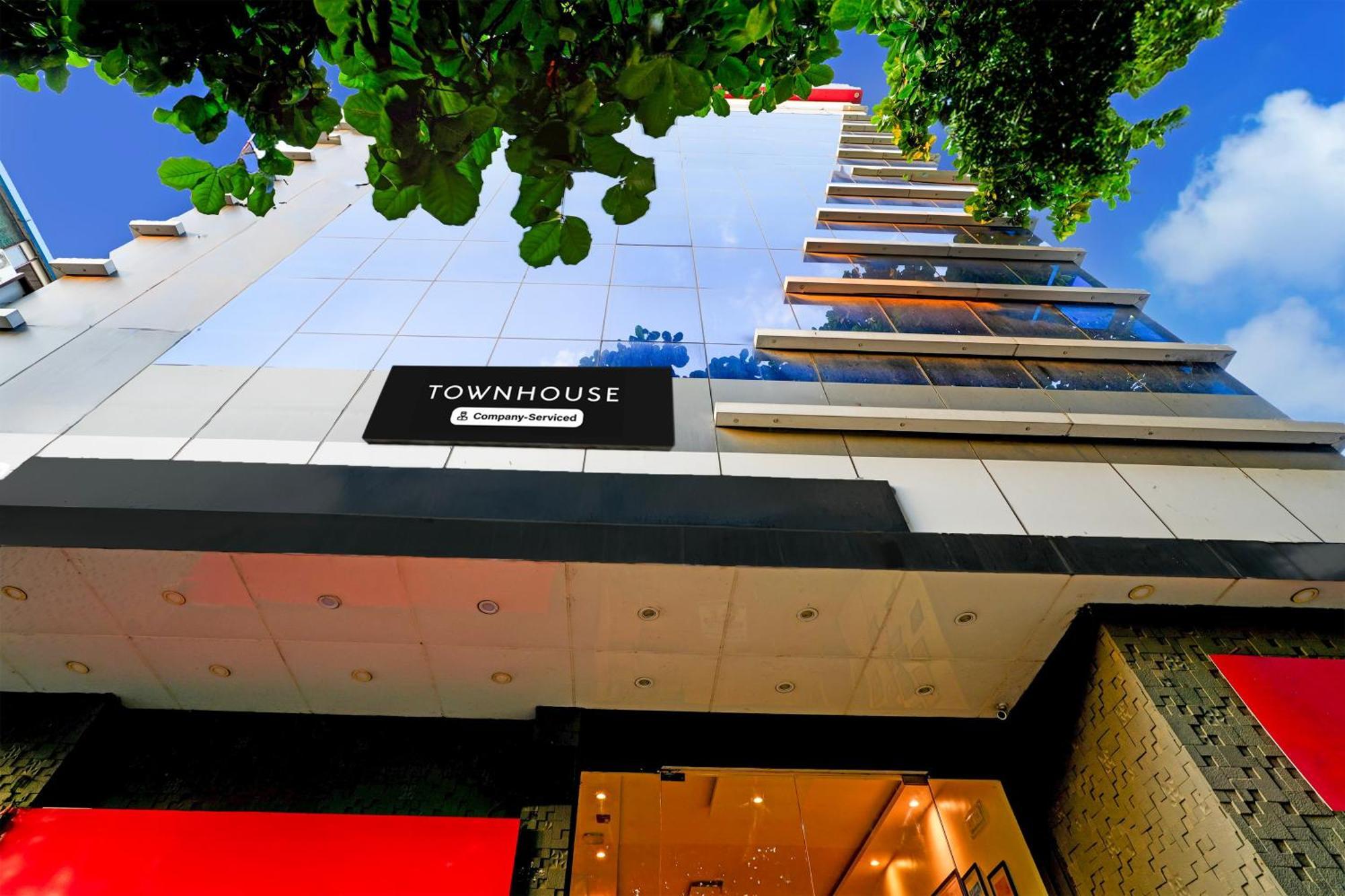 Super Townhouse Jayanagar Hotel Bangalore Exterior photo
